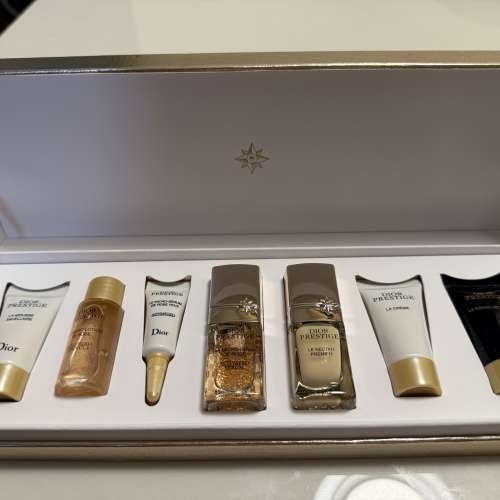 Dior Prestige 旅行套裝七支