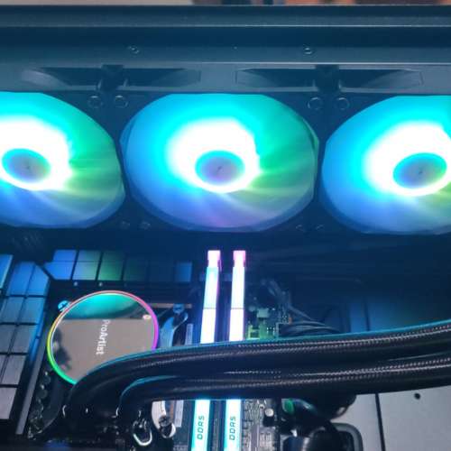 ProArtist 360 公釐散熱器 簡易安裝  三風扇 CPU 水冷散熱器 Socket 1700扣具