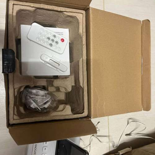 Radio Alarm Clock speaker system for ipod