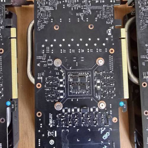 七彩虹30HX挖礦顯示卡