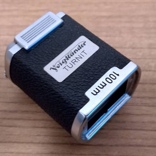 Voigtlander Turnit Viewfinder (35/100mm)
