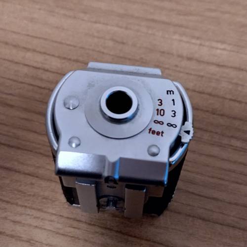 Voigtlander Turnit Viewfinder (35/100mm)