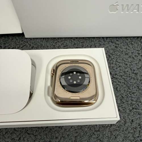 （❤️‍🔥全新鈦金屬金色💛Apple watch🔥）Apple Watch Series 10 Gold Titanium ...