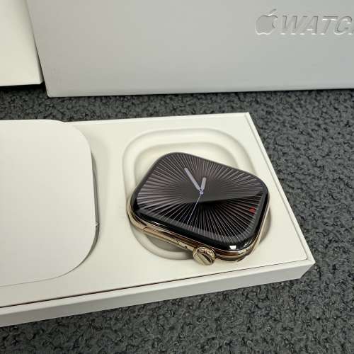 （❤️‍🔥全新鈦金屬金色💛Apple watch🔥）Apple Watch Series 10 Gold Titanium ...