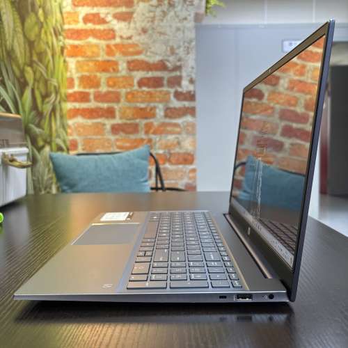 [全新未用] HP Pavilion 15 (8核 Ryzen 7 / 15.6"全高清 / Win 11 / 永久Office / ...