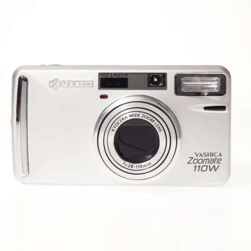 Kyocera Yashica Zoomate 110W 35mm Point & Shoot Film Camera