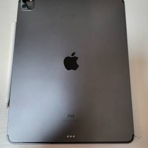 港行 iPad Pro 12.9 吋 第四代 插卡版 連 Apple Pencil 2 + Keyboard  Case