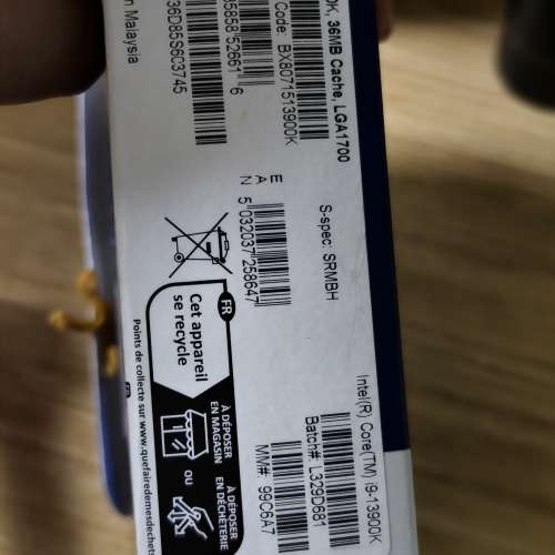 i9 13900k盒裝，在保內，可測