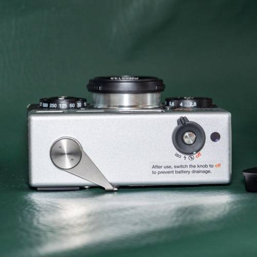 Mint / Rollei 35 AF 菲林相機 銀色/Silver color