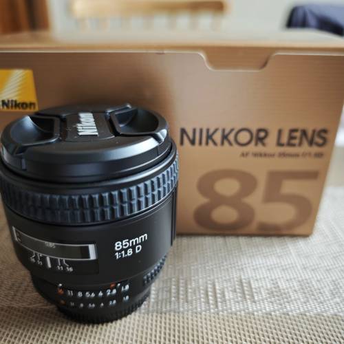 99%新Nikkor 85mm f1.8D