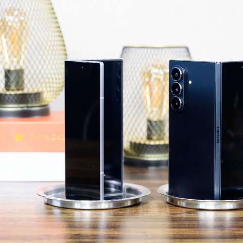 全新 Samsung Z fold7 5G 12+512/1TB/256 香港三星行貨 *黑/藍/銀*跟CSL單未拆封 f...