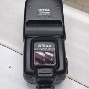 NIKON SPEEDLIGHT SB-25 95% NEW