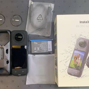 [觀塘實體店] 二手 Insta360 X4 (共2電+快速充電盒+連控溫握套+mon貼) 行貨保養到20...