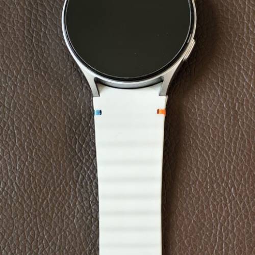 三星 Samsung Galaxy Watch7 44mm BT Silver (Watch 7) 藍牙 銀色 智能手錶 香港行...