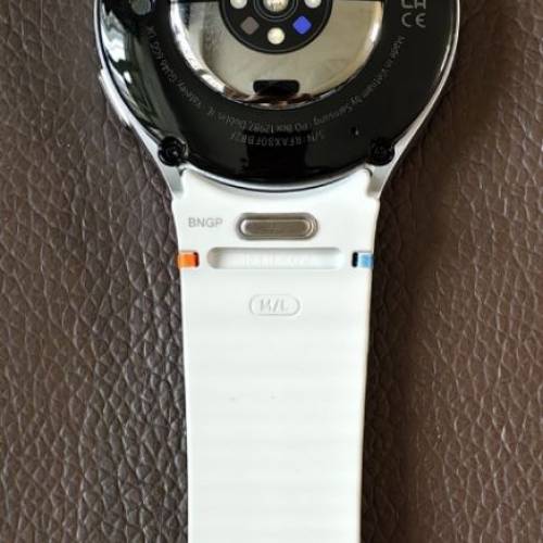 三星 Samsung Galaxy Watch7 44mm BT Silver (Watch 7) 藍牙 銀色 智能手錶 香港行...