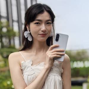 未拆封*100%全新行貨  Samsung A56  5G  12+256  灰、黑、粉、綠
