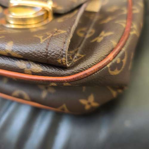 LOUIS VUITTON M40045 肩背包