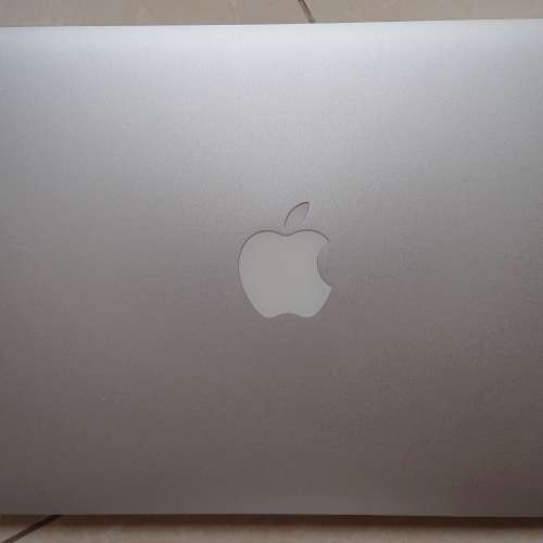 Apple MacBook Air/11.6”LED/i5-3317U 1.70GHz/4GB DDR3 1600/256 GB M.2 SSD/80%New