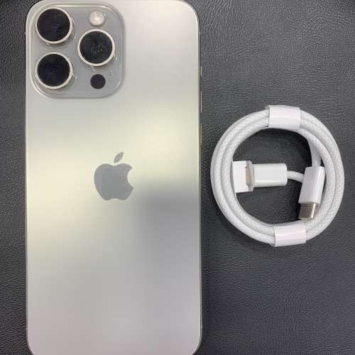 99%New iPhone 15 Pro Max 256GB 原色  AppleCare+ 至2026-5-30 電池效能91% 香港...
