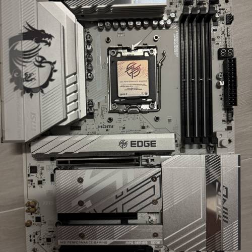 MSI MPG B850 EDGE TI WIFI DDR5,Socket AM5 ATX Motherboard 微星 底板 白色