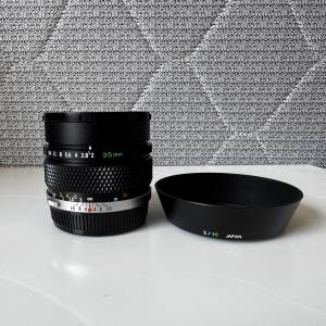 om 35mm F2 連原廠金屬遮光罩