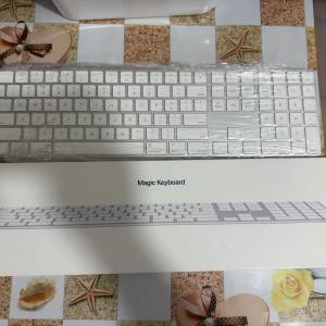 Apple Magic Keyboard 2  A1843 lightning(無線) with numberpad