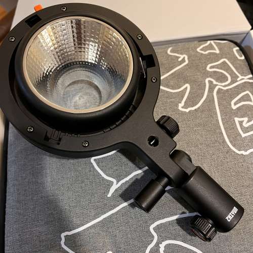 智雲 ZHIYUN X100 LED 95%new