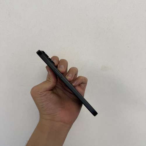 （性價比高 iPhone15 超輕薄機身 最靚色系代數） Apple iPhone 15系列/㩒用128,256...