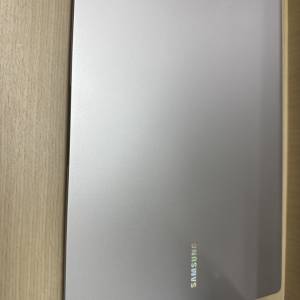售galaxy book 5 pro 16吋 32+1tb
