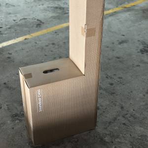出售全新 Samsung C-Series HW-C450 2.1ch Soundbar －套，跟機贈品，全新未開盒，...