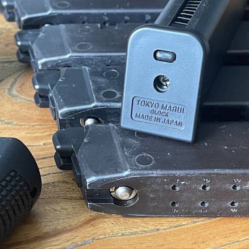 Marui Glock 17 氣槍 連3彈匣