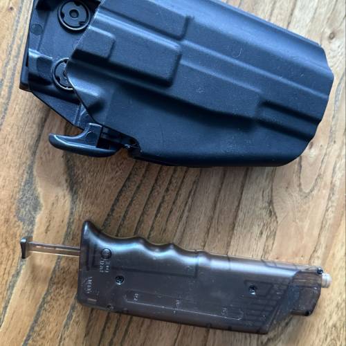 Marui Glock 17 氣槍 連3彈匣