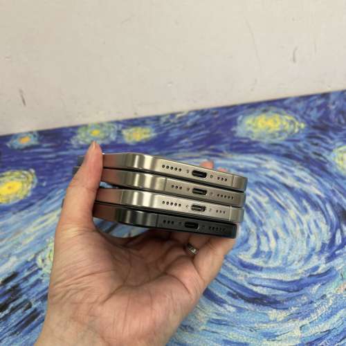 🔥高質素Apple iPhone 15 pro系列🔥/香港行貨✨/❤️完美靚機❤️/256-512gb/黑🖤白...