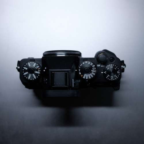 富士 Fujifilm X-T5 ｜ 機身＋兩粒電池 Body with 2 batteries