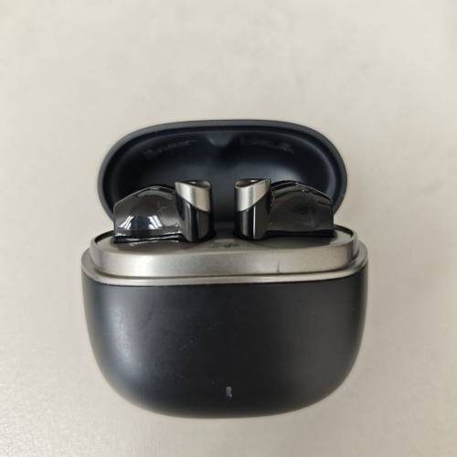 Edifier 花再主動抗躁藍牙耳機