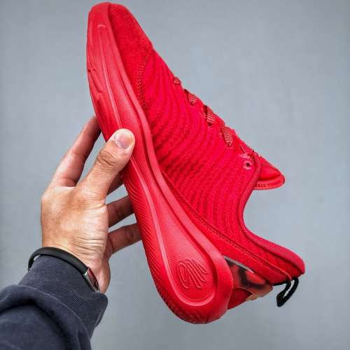 Under Armour Curry 12 舒適耐用 防滑耐磨 低幫 籃球鞋 size：36 -46