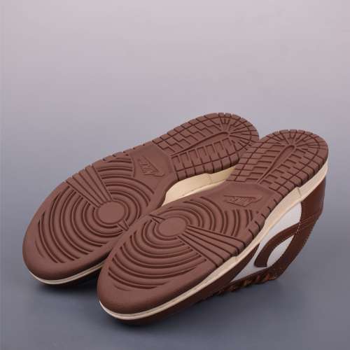 NIKE SB Dunk Low 摩卡 時尚休閒板鞋 size：36 36.5 37.5 38 38.5 39 40 40.5  41 ...