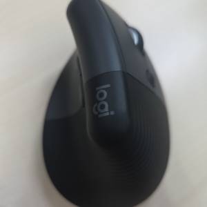 Logitech lift