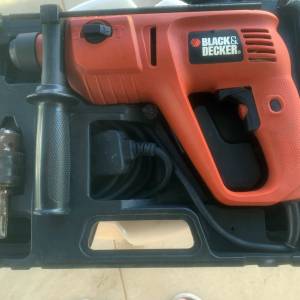 美國百得 BLACK & DECKER (KD950K) 550W 震動電鑽 清屋出售HK$80.00