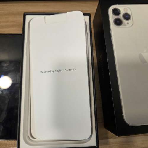 Iphone 11 pro max 512GB 有盒