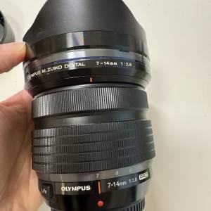 Olympus 7-14 mm 鏡頭