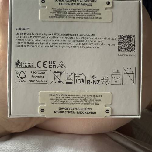 Samsung Galaxy Buds3 全新