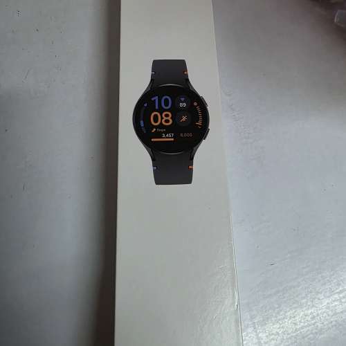 全新SAMAUNG  galaxy watch fe 40mm [藍牙]手錶$680