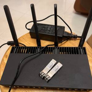 MikroTik RB4011iGS+5HacQ2HnD-IN 10G光口無線路由器