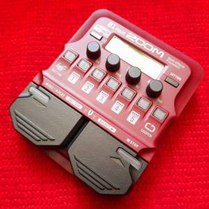 Zoom B1 FOUR Bass Multi-Effects Processor 全新一樣靚聲 BASS 綜合效果神器