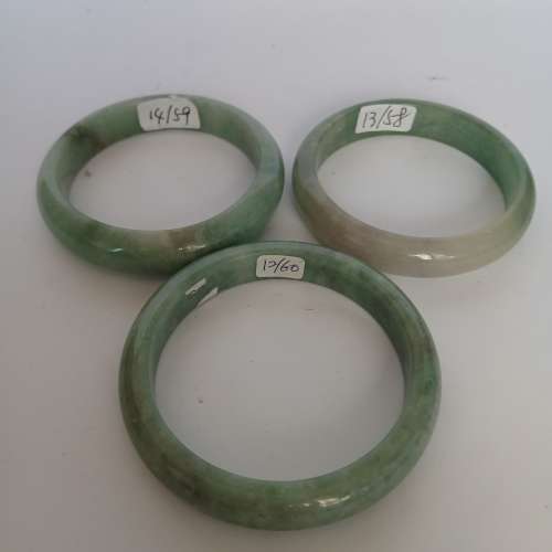 清貨平 售， 一手六隻 翡翠玉鈪 ， 不保a貨. 共售六百元 單一隻 150元.noD27.7.250