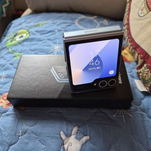 98%New Samsung Z Flip 6 5G 12+256GB 淺藍色 香港行貨 有配件 自用首選