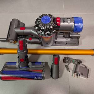 Dyson V8 Fluffy