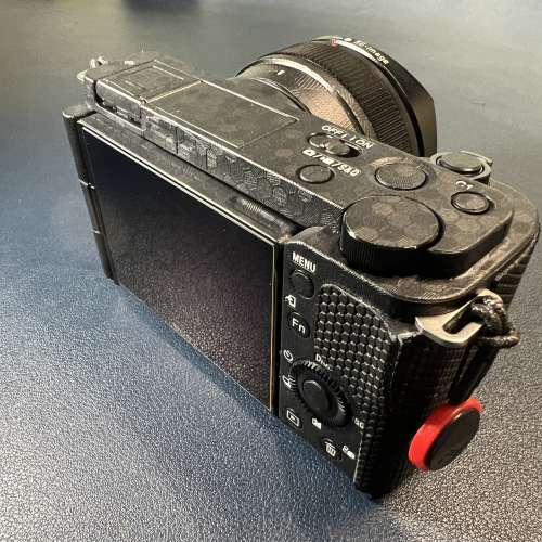 行貨Sony Zve10 淨機唔包鏡頭 6月買仲有1年2個月保養 ZV-E10 zv e10不是 a6100 a63...