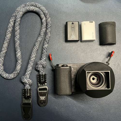 行貨Sony Zve10 淨機唔包鏡頭 6月買仲有1年2個月保養 ZV-E10 zv e10不是 a6100 a63...